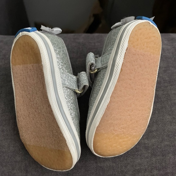 Kate Spade x Keds Velcro MJs Size 2M - Picture 3 of 4